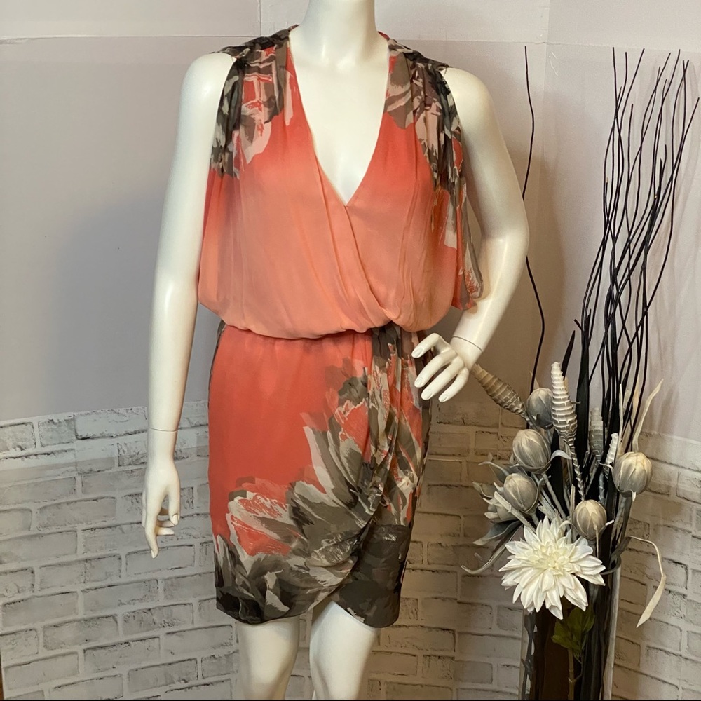 NWT Le Chateau Floral Ombre Mini Dress - Picture 3 of 17